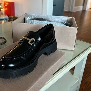 Brand new black Steve Madden loafers